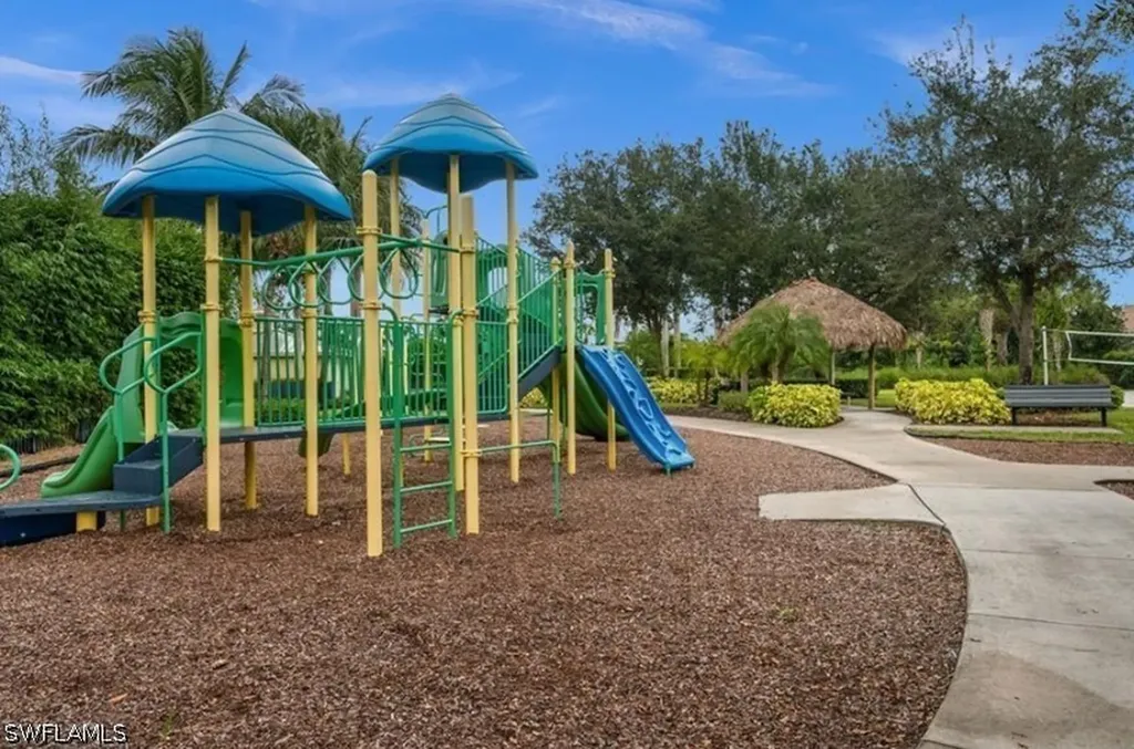 2934 Citrus Street Naples FL 34120