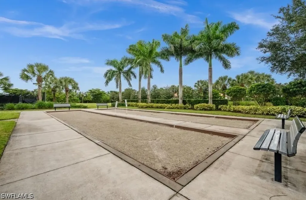 2934 Citrus Street Naples FL 34120