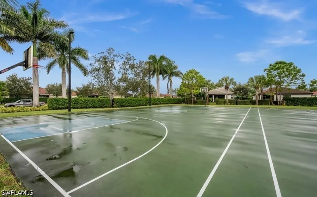 2934 Citrus Street Naples FL 34120