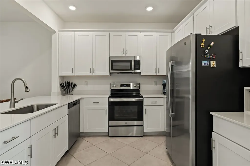 2934 Citrus Street Naples FL 34120