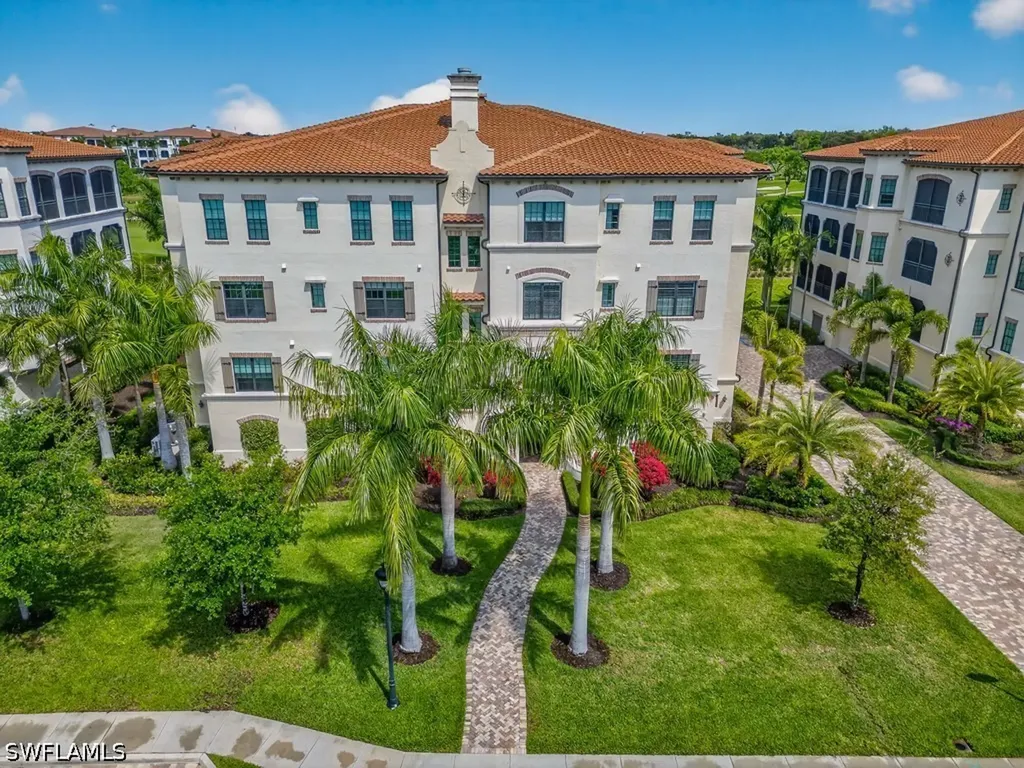 16371 Viansa Way Naples FL 34110