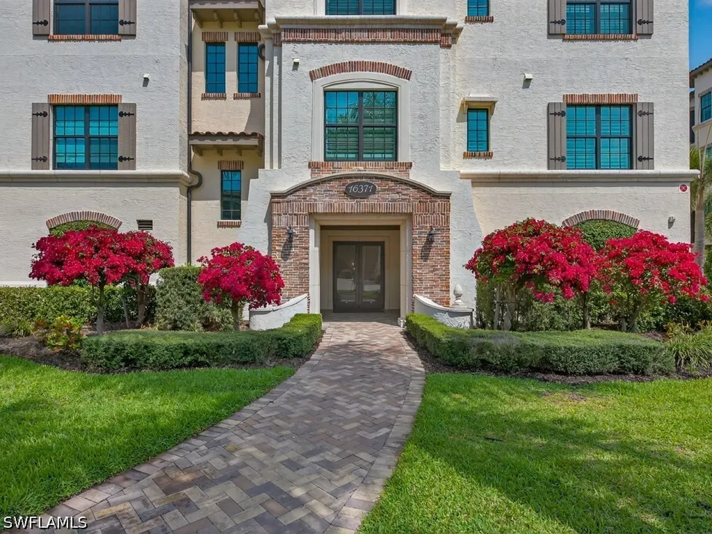16371 Viansa Way Naples FL 34110