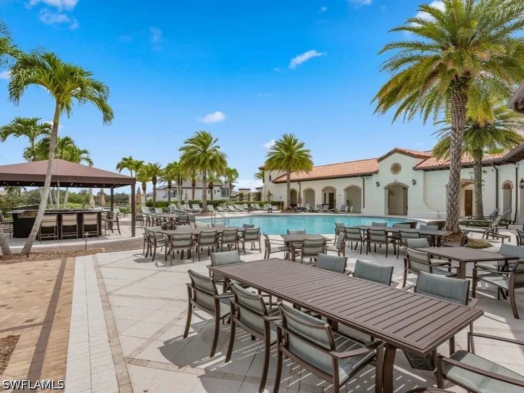 16371 Viansa Way Naples FL 34110