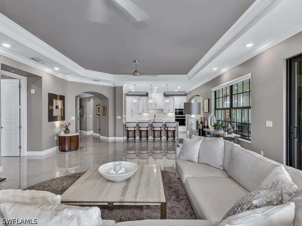 16371 Viansa Way Naples FL 34110