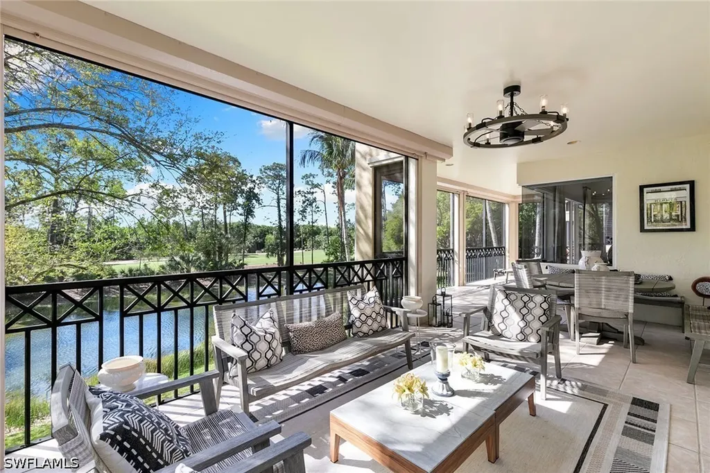 2642 Bolero Drive Naples FL 34109