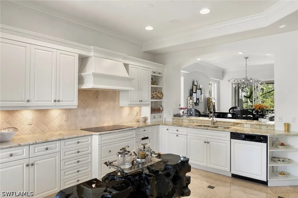 2642 Bolero Drive Naples FL 34109