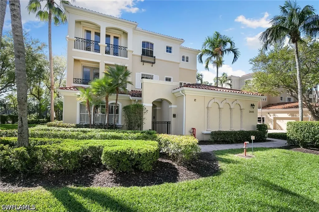 2642 Bolero Drive Naples FL 34109