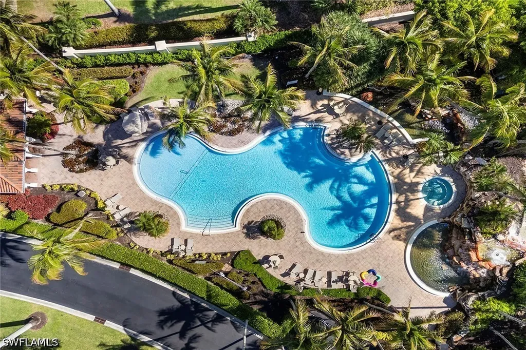 2642 Bolero Drive Naples FL 34109