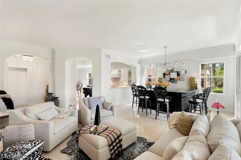 2642 Bolero Drive Naples FL 34109