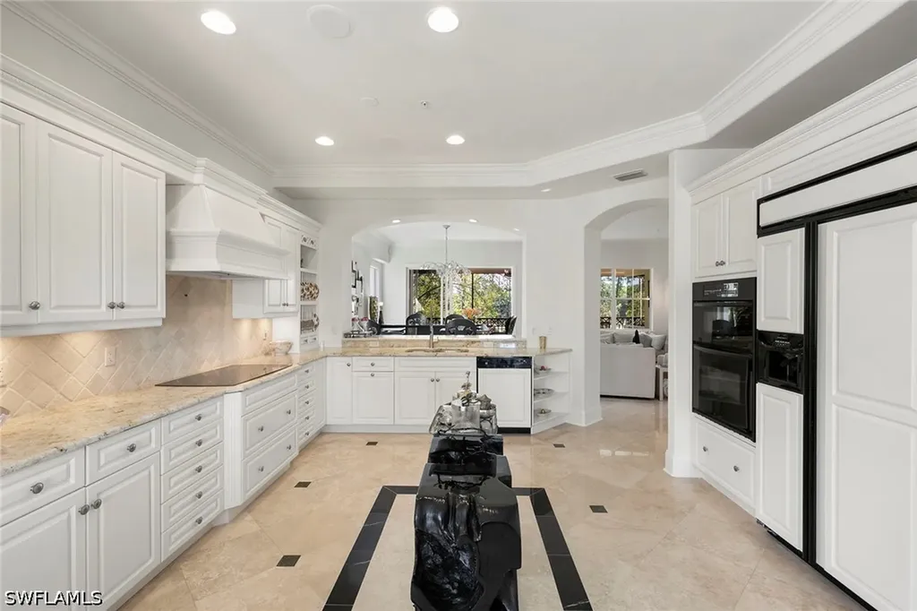 2642 Bolero Drive Naples FL 34109