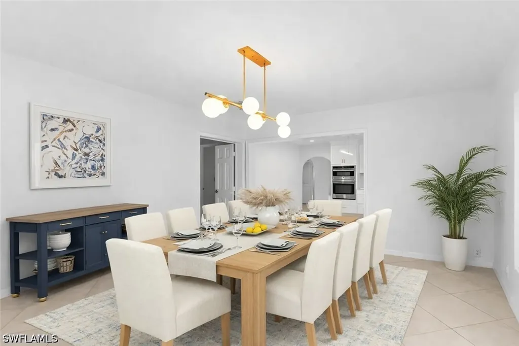 670 103rd Avenue N Naples FL 34108