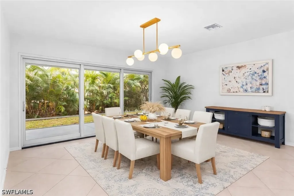 670 103rd Avenue N Naples FL 34108