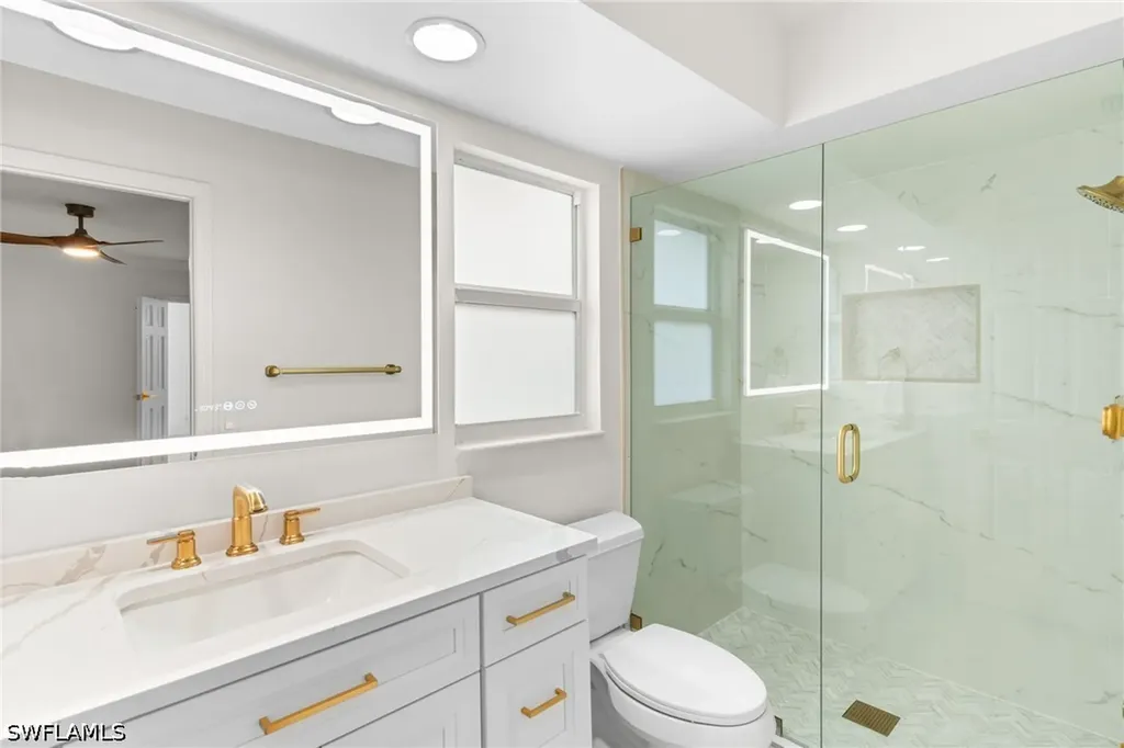 670 103rd Avenue N Naples FL 34108