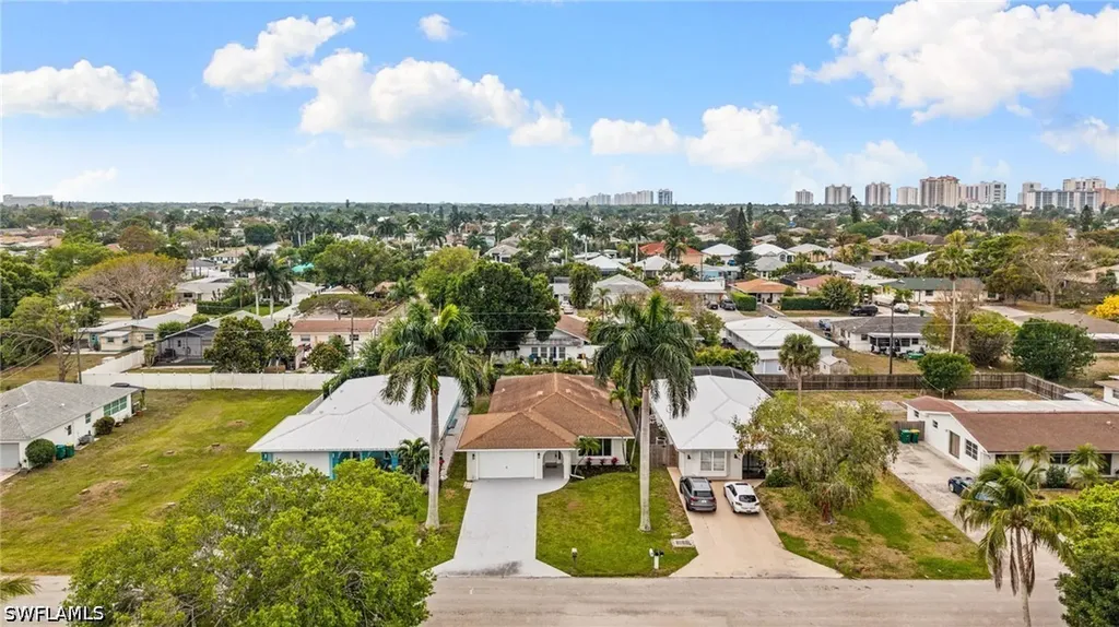670 103rd Avenue N Naples FL 34108
