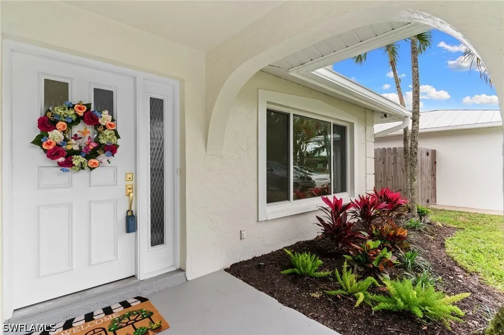 670 103rd Avenue N Naples FL 34108