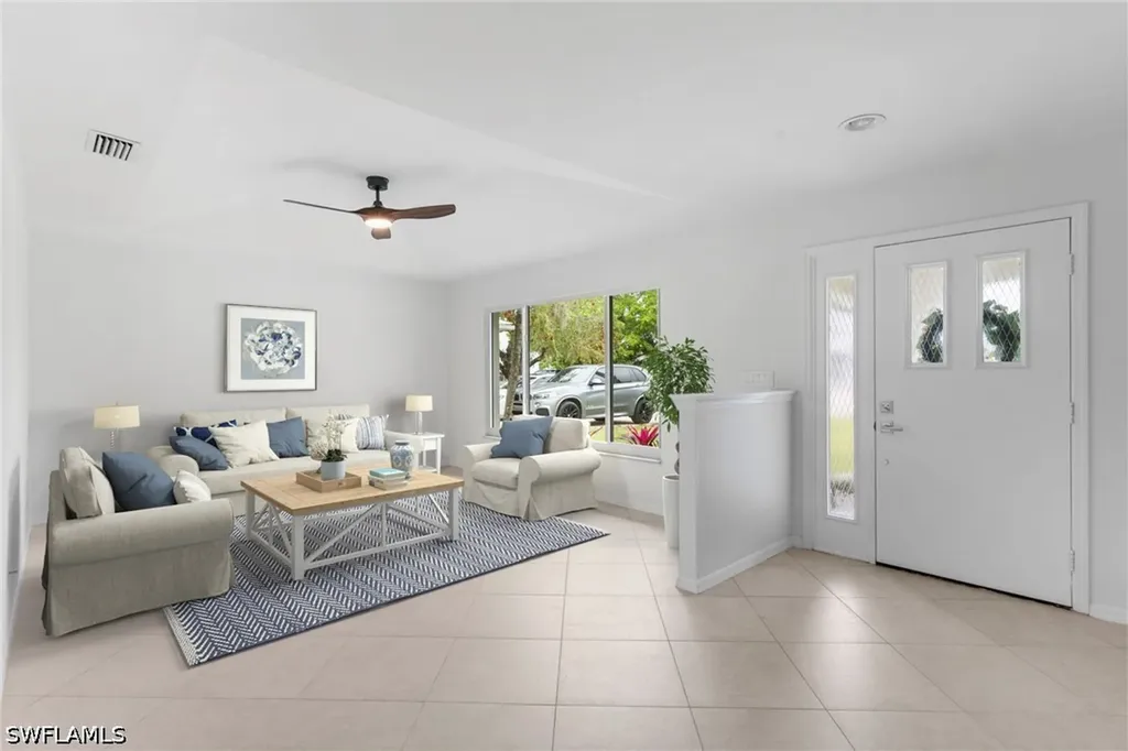 670 103rd Avenue N Naples FL 34108