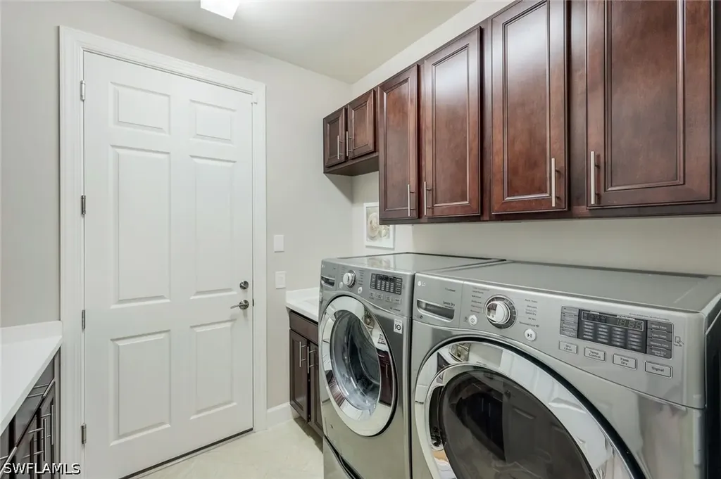 14441 Pine Hollow Drive Estero FL 33928