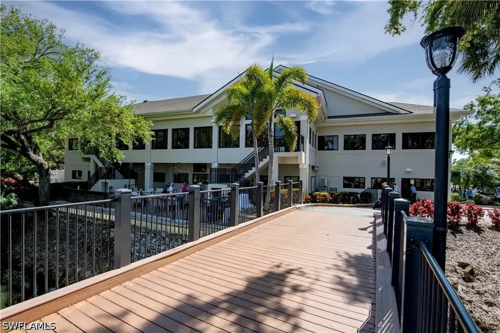 20695 Country Barn Drive Estero FL 33928