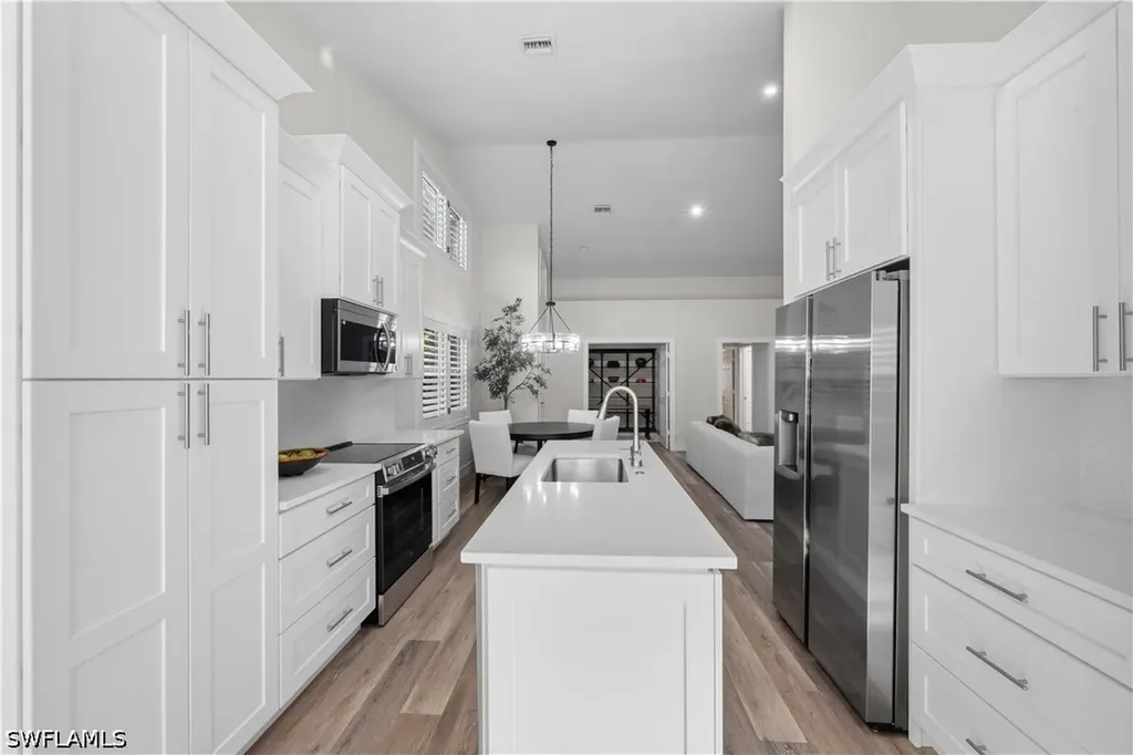 27181 Kindlewood Lane Bonita Springs FL 34134