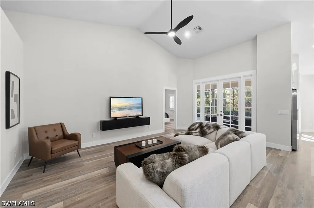 27181 Kindlewood Lane Bonita Springs FL 34134