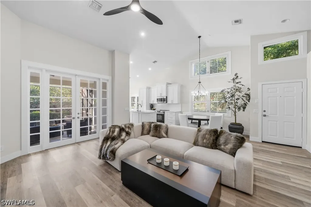 27181 Kindlewood Lane Bonita Springs FL 34134