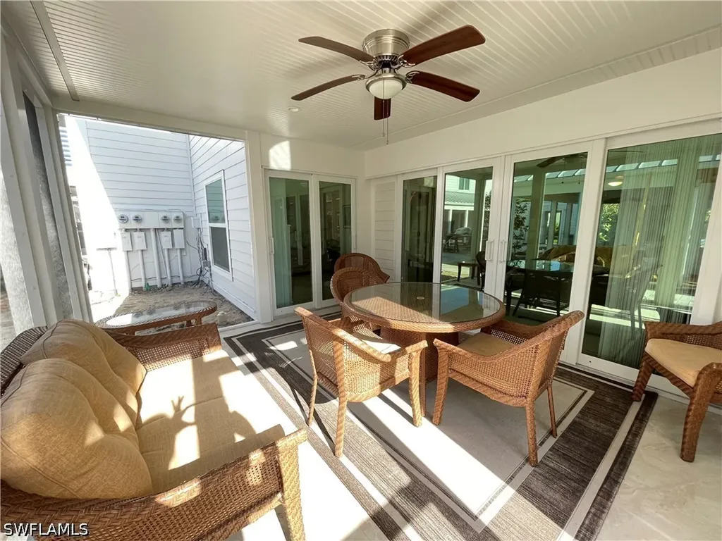 254 6th Avenue S Naples FL 34102-6531