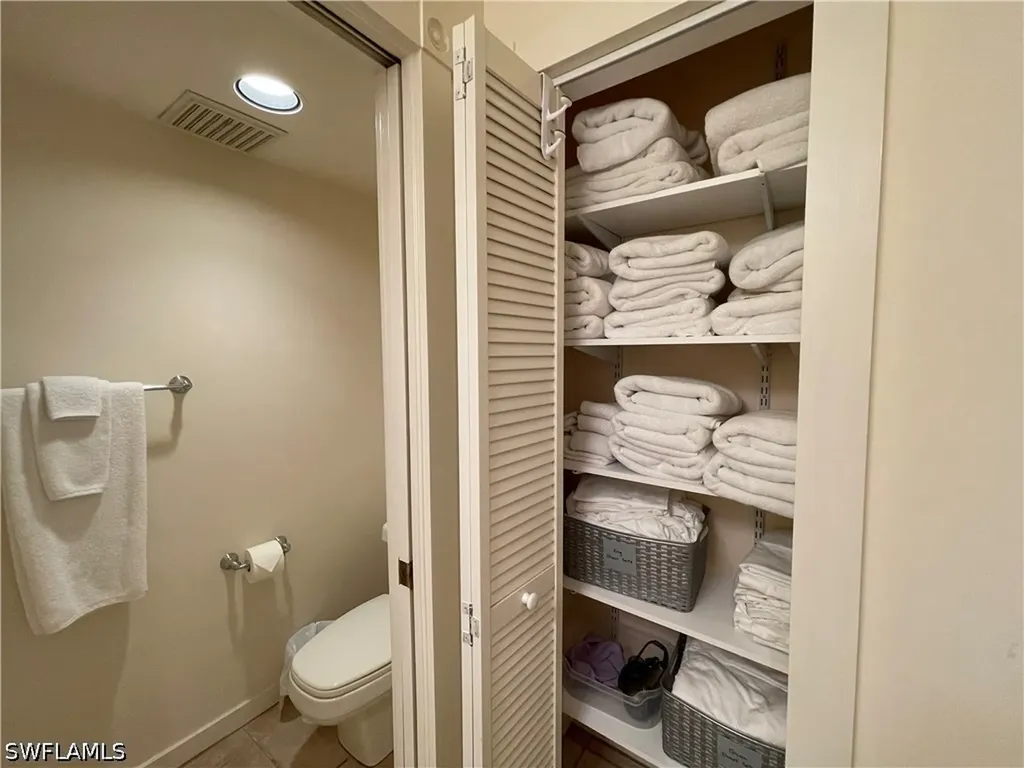 254 6th Avenue S Naples FL 34102-6531