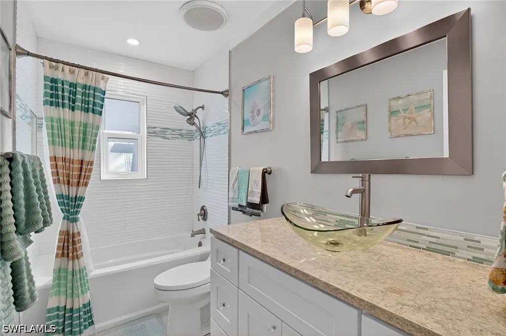 2424 Longboat Drive Naples FL 34104