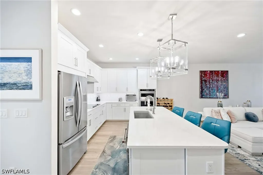 13058 Pembroke Drive Naples FL 34105