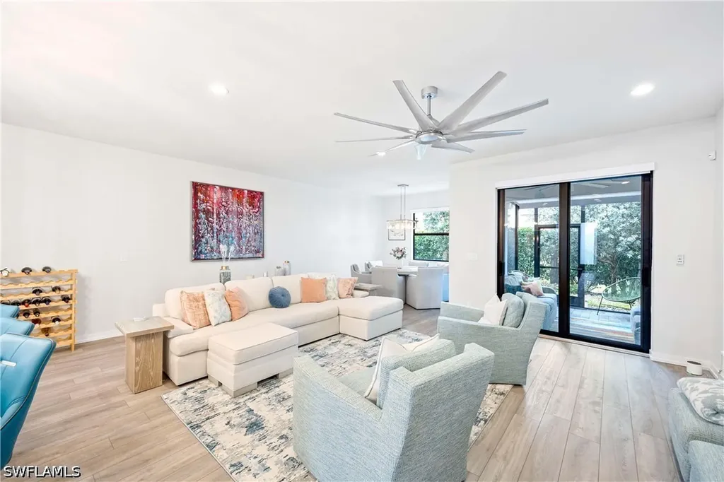 13058 Pembroke Drive Naples FL 34105