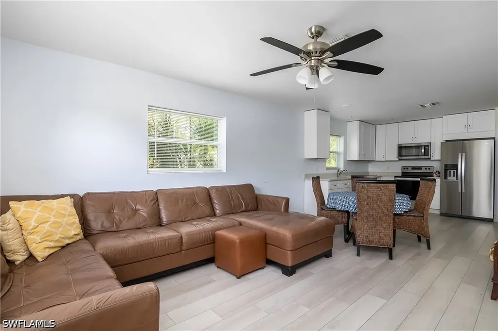 2826 West Road Fort Myers FL 33905