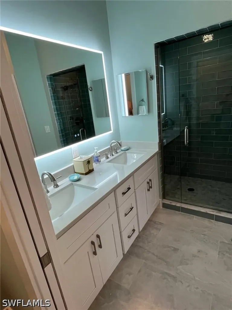 2325 Carrington Court Naples FL 34109