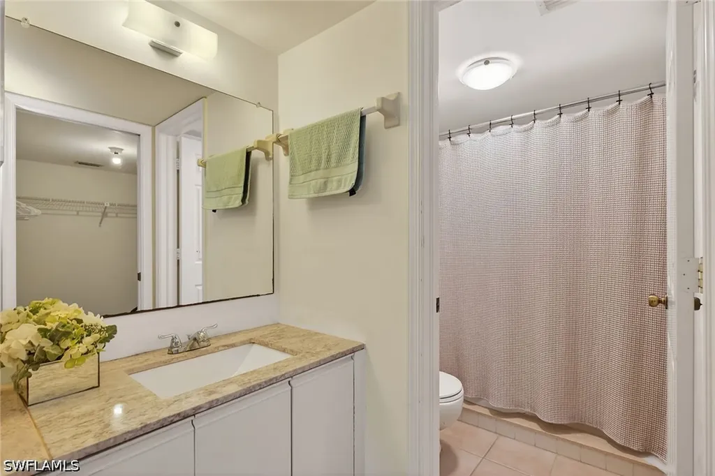 3021 Sandpiper Bay Circle Naples FL 34112