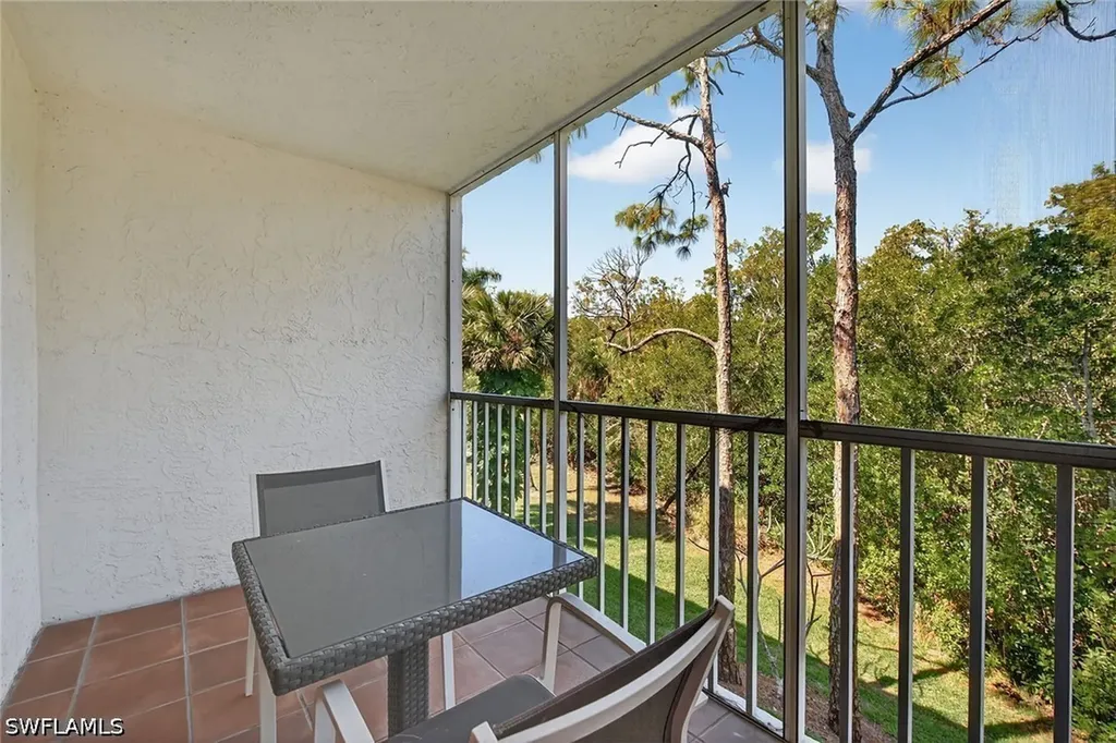 3021 Sandpiper Bay Circle Naples FL 34112