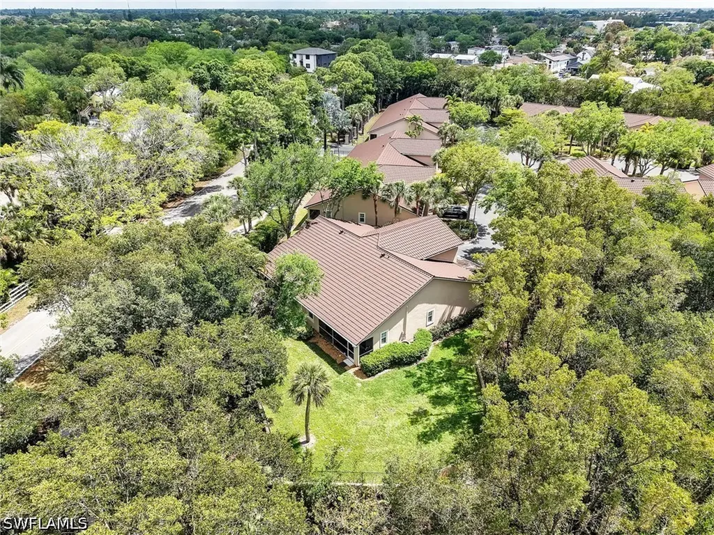 3515 Avion Woods Court Naples FL 34104