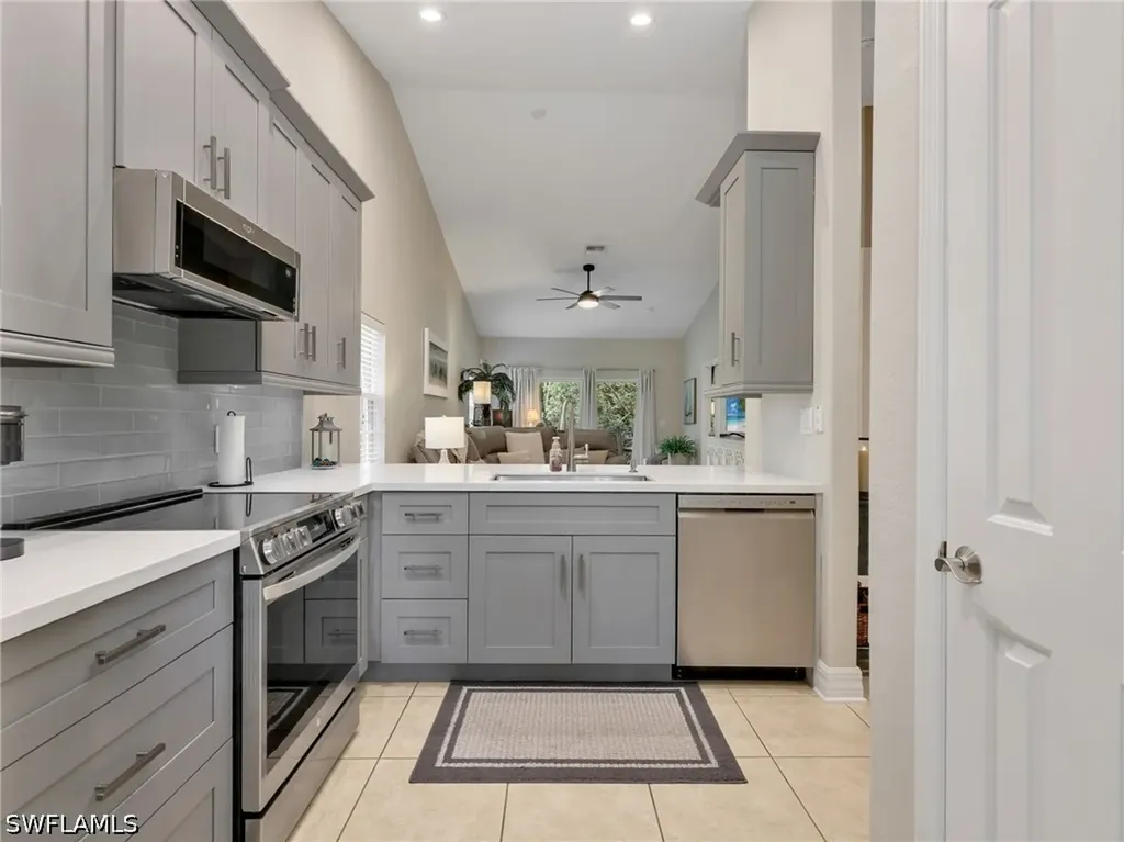 3515 Avion Woods Court Naples FL 34104