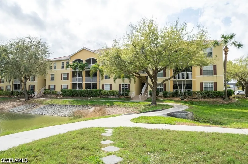 4135 Residence Drive Fort Myers FL 33901