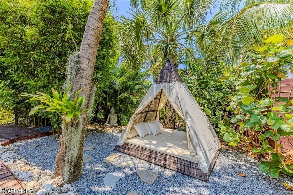 27180 Williams Road Bonita Springs FL 34135