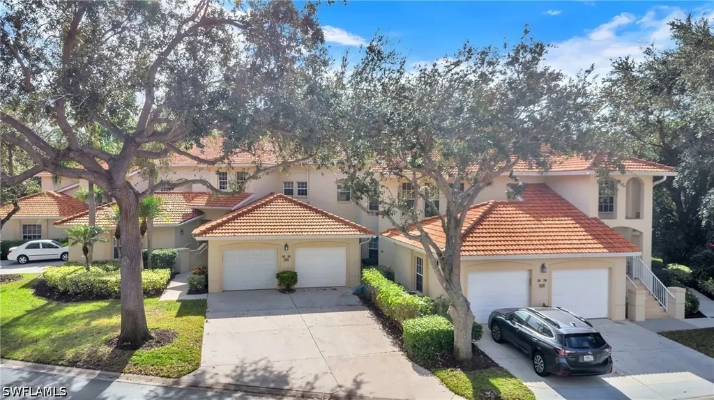 1025 Egrets Walk Circle Naples FL 34108