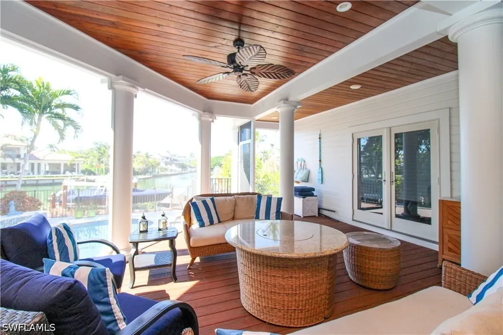 2150 Marina Drive Naples FL 34102