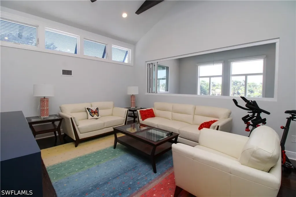 2150 Marina Drive Naples FL 34102