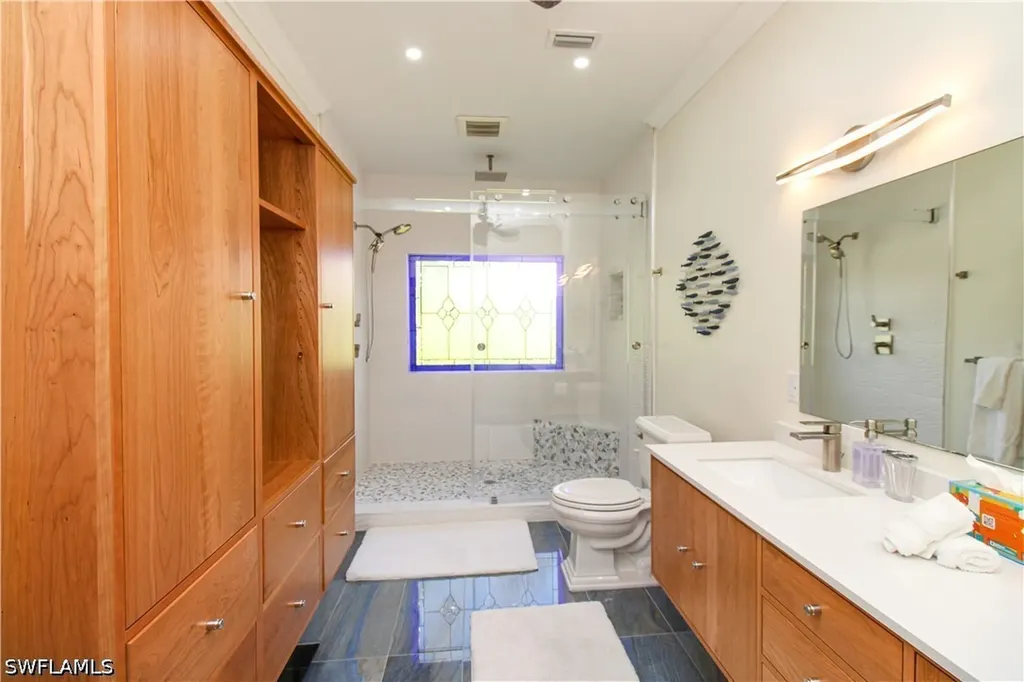 2150 Marina Drive Naples FL 34102