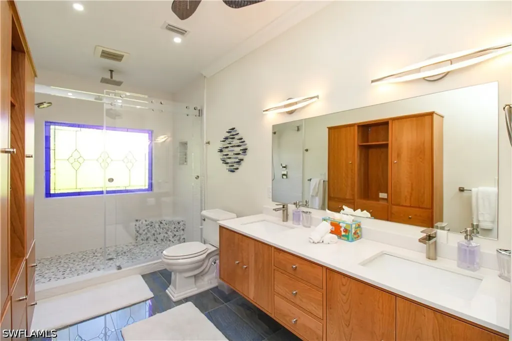 2150 Marina Drive Naples FL 34102