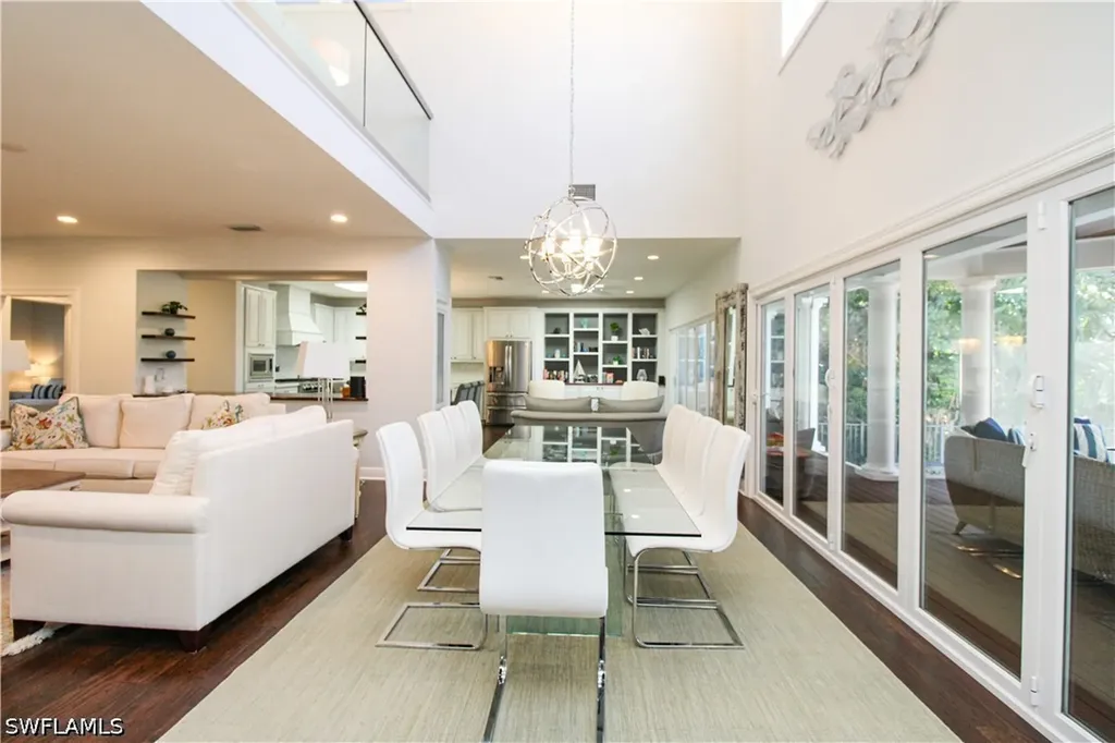 2150 Marina Drive Naples FL 34102