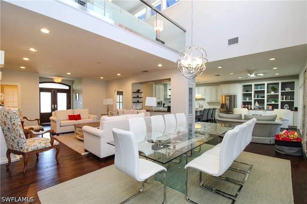 2150 Marina Drive Naples FL 34102