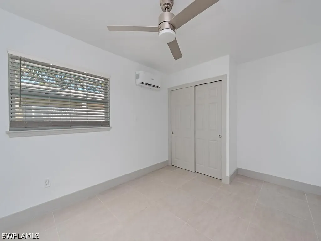 2836 Bayview Drive Naples FL 34112