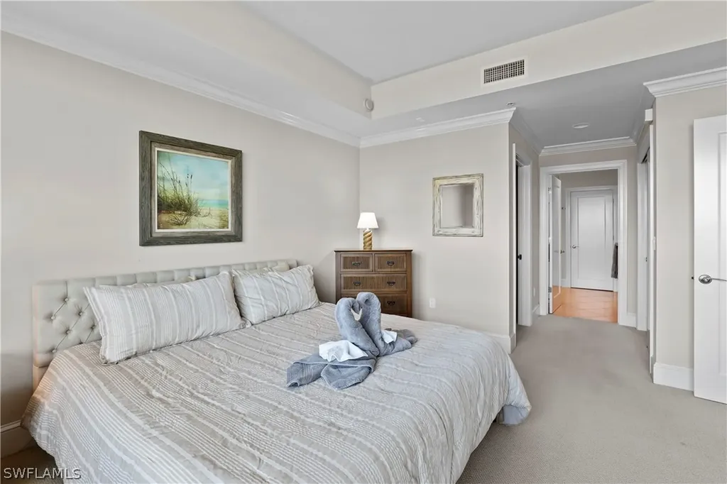9115 Strada Place Naples FL 34108