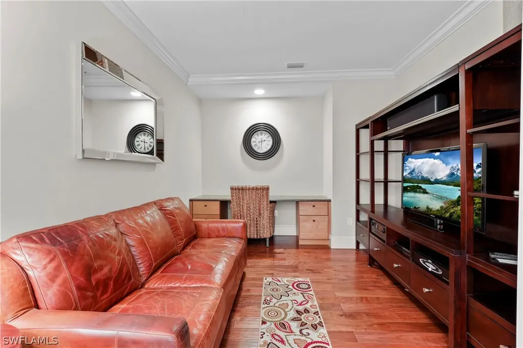 9115 Strada Place Naples FL 34108
