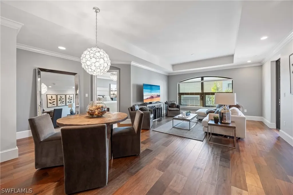 9123 Strada Place Naples FL 34108