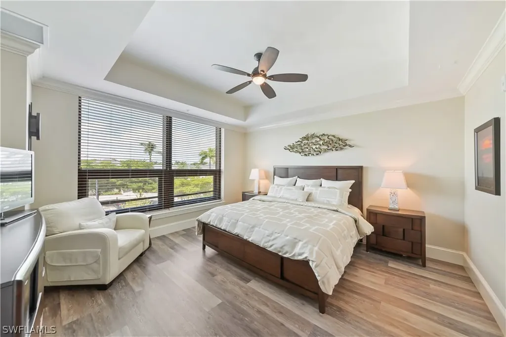 9123 Strada Place Naples FL 34108